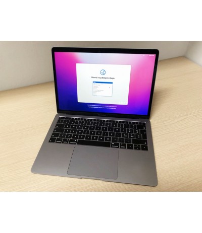 APPLE MACBOOK AIR 13" RETINA 2019 SSD 128GB RAM8GB RICONDIZIONATO MOLTO BUONO 9